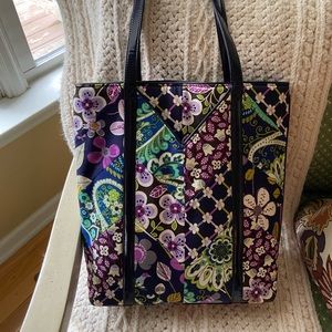 Vera Bradley Floral Nightingale Tote MINT!